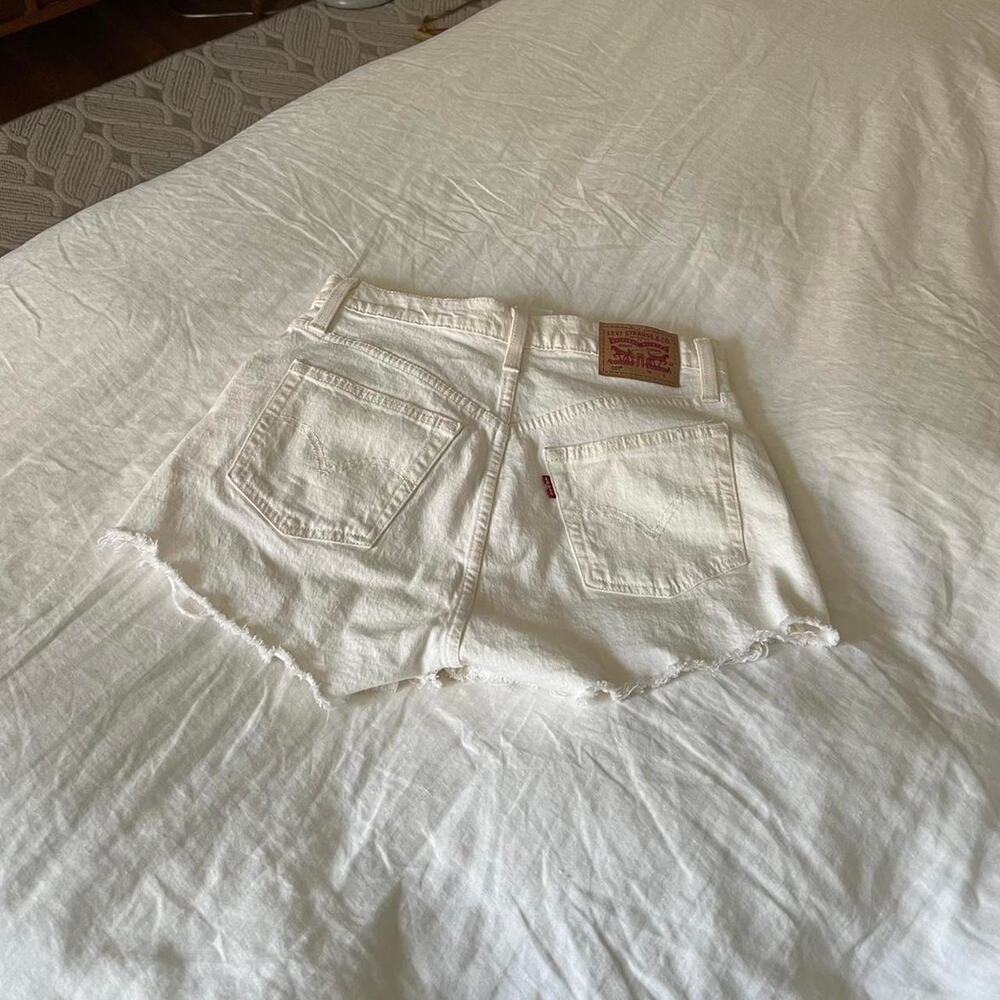 Levis Vintage White Denim Shorts